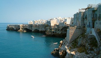 6 DÍAS POR APULIA